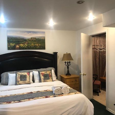 Hidden Valley Basement Suit H Calgary Ngoại thất bức ảnh